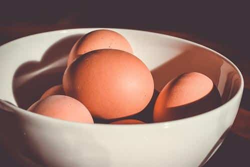 Πως θα καταλάβετε εάν τα αβγά (της κότας) είναι φρέσκα
